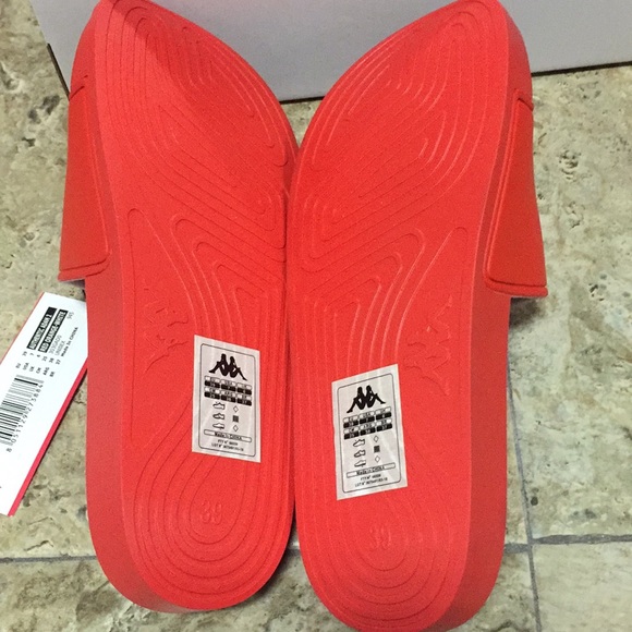 NWOB KAPPA SANDLE MINOR DIRT SPOT UNISEX Adam 2 red orange USA 9 BANDA ADAM - Picture 3 of 5